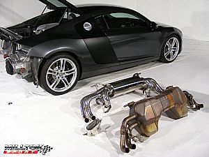 Audi R8 exhaust and spectacular promotional video