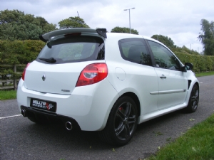 Renault Clio RenaultSport 200 completed
